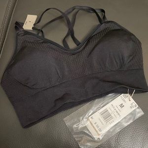 Brand New Adidas Black Primeknit Sports Bra Size M